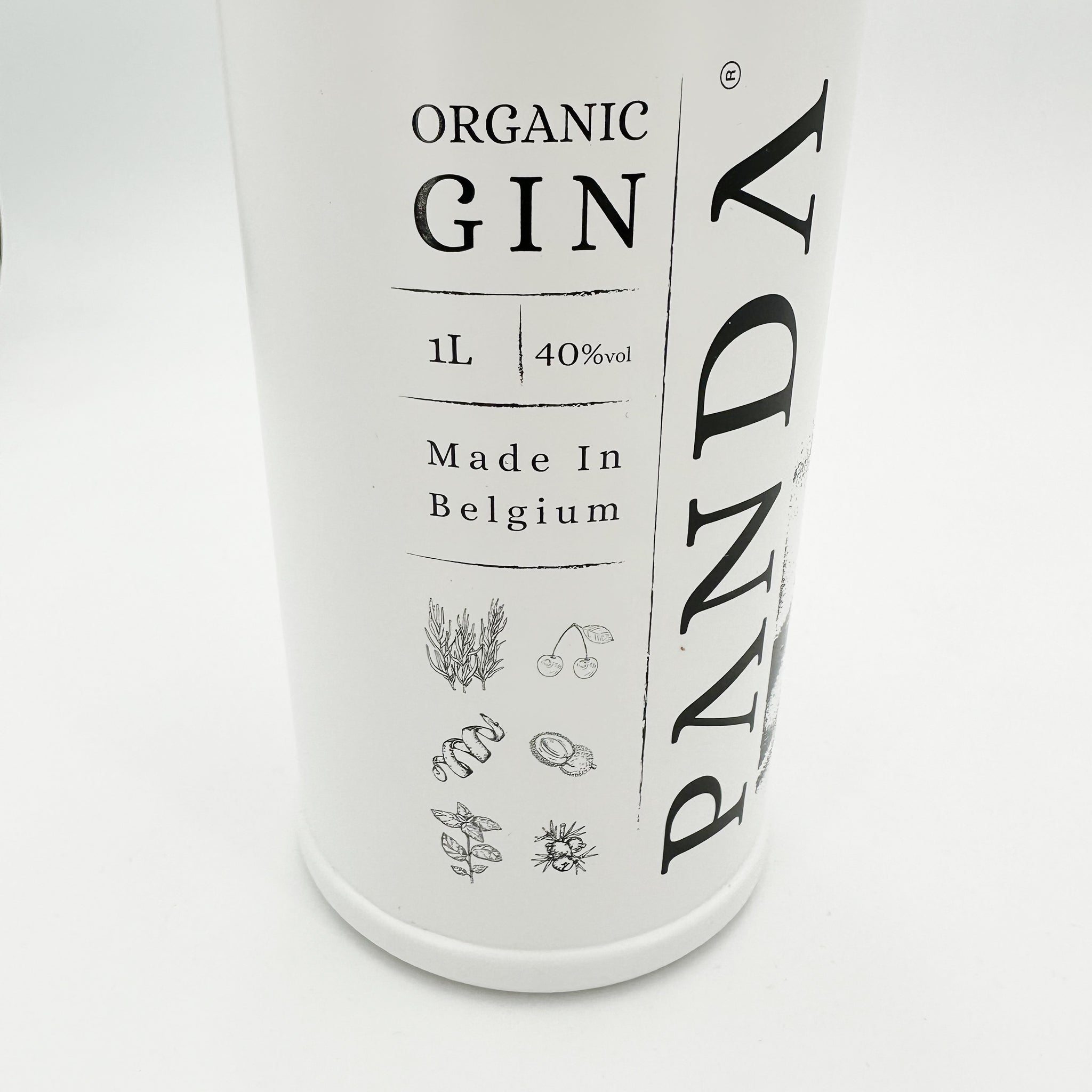 Detail of our panda gin liter version - Made in Belgium